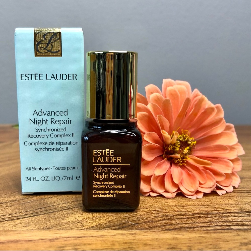 🔥3 for $35🔥 Estée Lauder Night Repair Serum mini - Picture 3 of 3